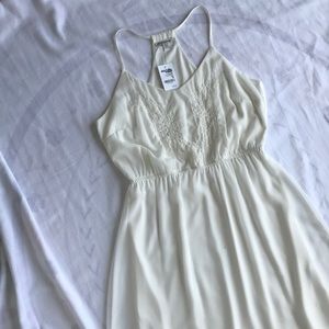 CHARLOTTE RUSSE Summer Dress